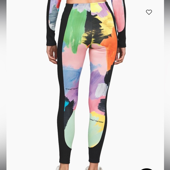 Off-White - Picture 3 of 10